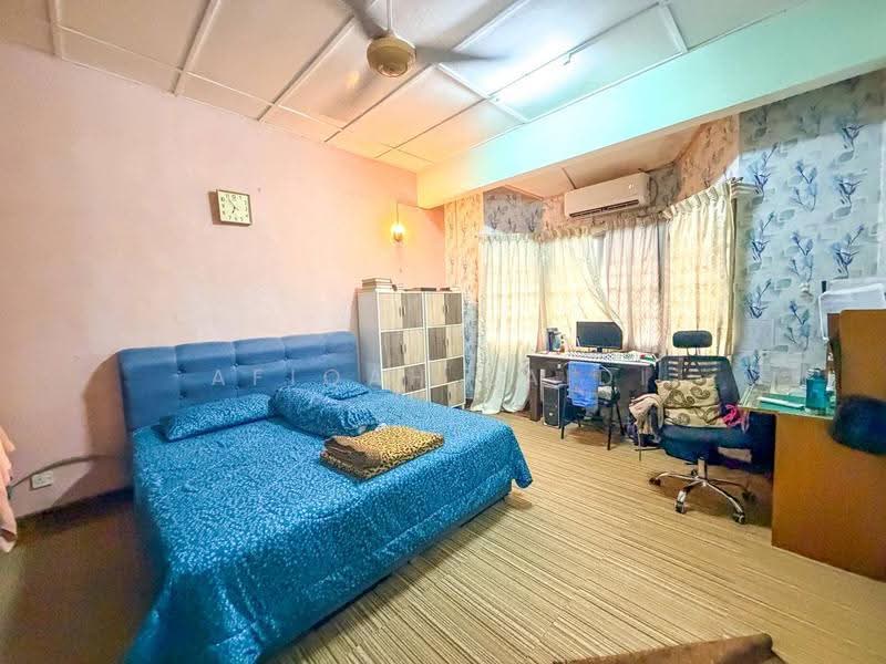 2-storey Terraced House for Sale in Bandar Tun Hussein Onn (Cheras) - Afiqah zaidi - Bedroom - PropertyGuru.com.my