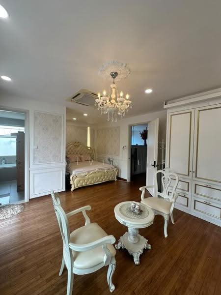 Rumah Berkembar untuk Dijual di Senibong (Permas Jaya) - Calvin Lee - Bedroom - PropertyGuru.com.my