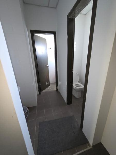 Pejabat untuk Disewa di TTDI Grove (Kajang) - Jun Kien Chu - Bathroom - PropertyGuru.com.my