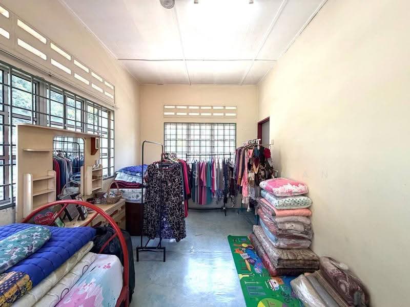 Bungalow House untuk Dijual di Segambut (Kuala Lumpur) - Yasmin Sulaiman - PropertyGuru.com.my