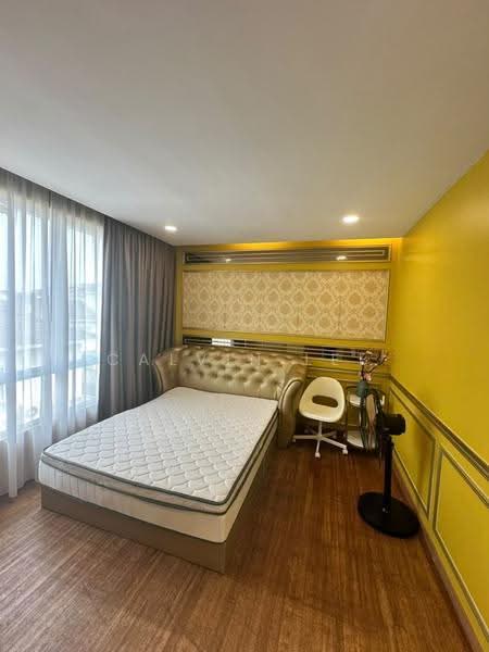 Rumah Berkembar untuk Dijual di Senibong Cove (Masai) - Calvin Lee - Bedroom - PropertyGuru.com.my