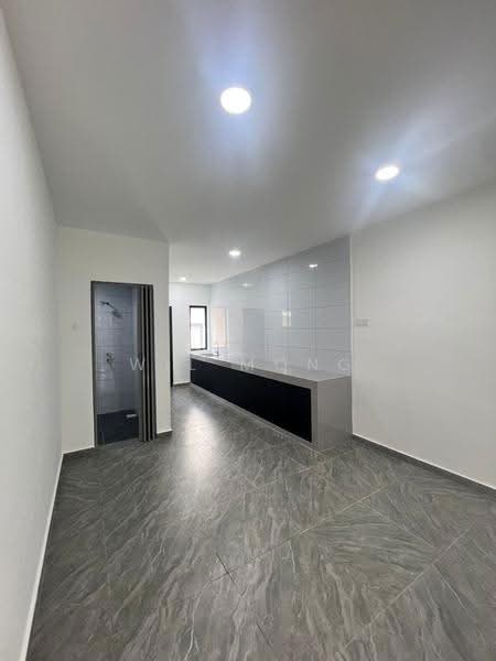 Rumah Teres 2-Tingkat untuk Dijual di Taman Sri Skudai (Skudai) - Wil Mong - Kitchen - PropertyGuru.com.my