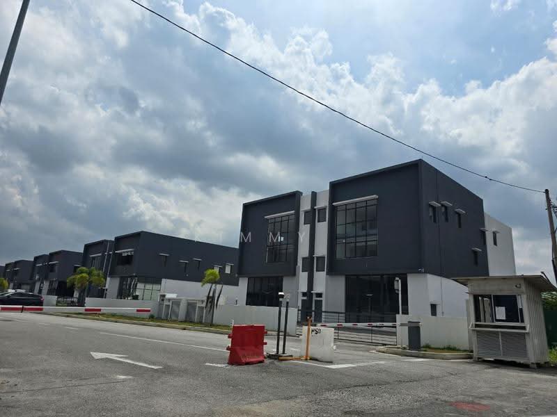 Factory for Rent in Puchong (Selangor) - Kimmy . - Exterior - PropertyGuru.com.my
