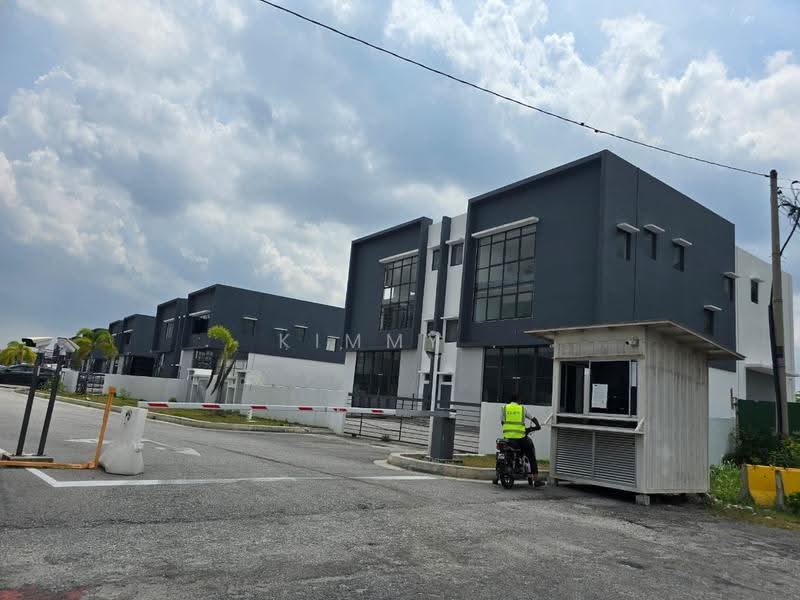 Factory for Rent in Puchong (Selangor) - Kimmy . - Exterior - PropertyGuru.com.my