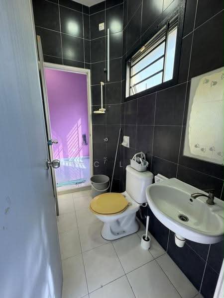 Rumah Teres 2-Tingkat untuk Dijual di Setia Tropika (Johor Bahru) - Vic Lim - PropertyGuru.com.my