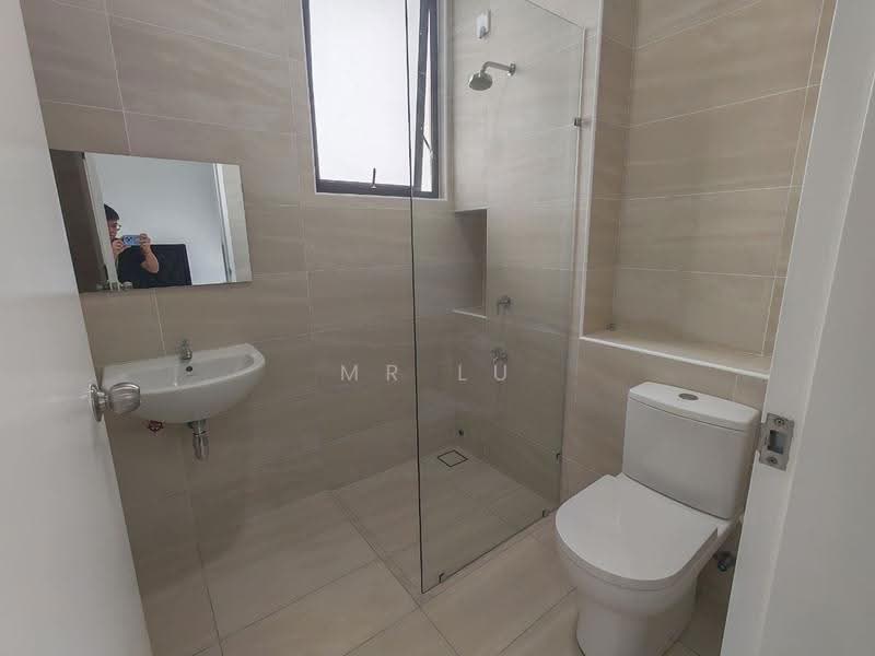 Rumah Teres 2-Tingkat untuk Disewa di Taman Ekoflora (Johor Bahru) - Mr Lu - Bathroom - PropertyGuru.com.my