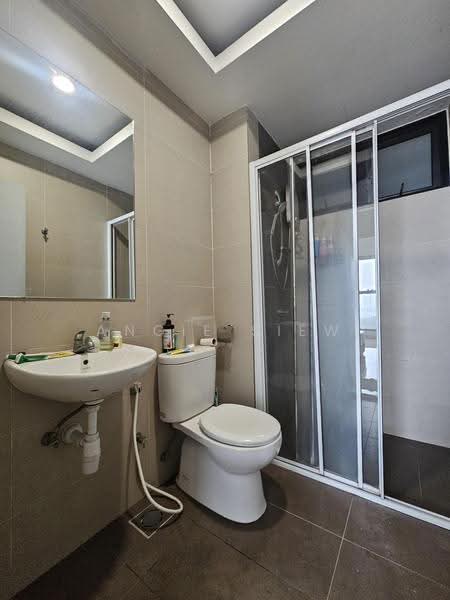 Kediaman Servis untuk Disewa di Glomac Centro Service Apartment - Angie Siew - Bathroom - PropertyGuru.com.my