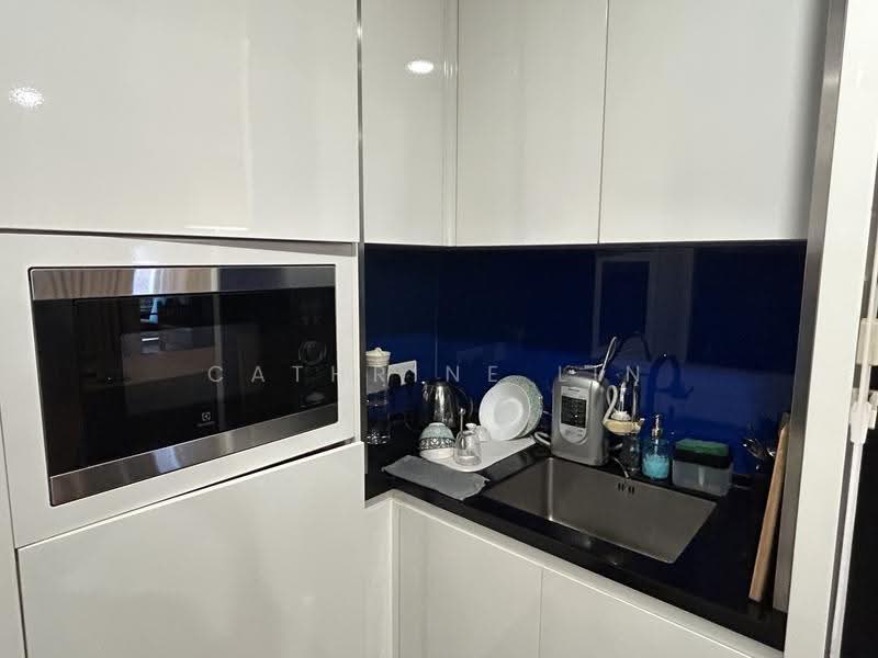 Kediaman Servis untuk Disewa di Arcoris Residences - Cathrine Lin - Kitchen - PropertyGuru.com.my