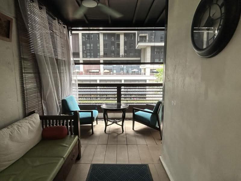 Kediaman Servis untuk Disewa di Arcoris Residences - Cathrine Lin - Balcony - PropertyGuru.com.my