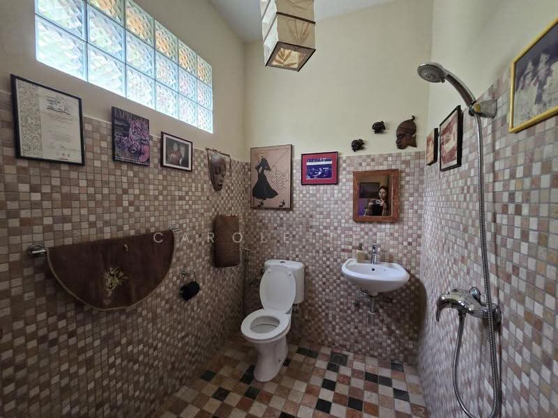 Bungalow House untuk Dijual di Taman Overseas Union (Taman Oug) (Jalan Klang Lama (Old Klang Road)) - Carole Teh - Bathroom - PropertyGuru.com.my