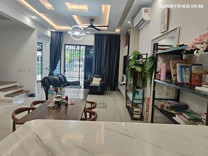 2-storey Terraced House for Rent in Elmina (Shah Alam) - Yasmin Sulaiman - Living Room - PropertyGuru.com.my