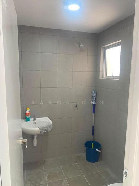 Kondominium untuk Disewa di Residensi Inspirasi - Aaron Ong - Bathroom - PropertyGuru.com.my