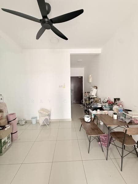 Kediaman Servis untuk Disewa di Pacific Star (Service Residence) - Ray Chong - Living Room - PropertyGuru.com.my