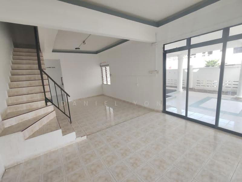 2-storey Terraced House for Sale in Taman Bukit Perdana (Batu Pahat) - Daniel Yong - Interior - PropertyGuru.com.my