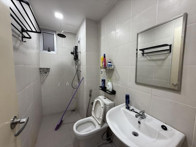 Pangsapuri untuk Disewa di Residensi Seri Wahyu - Jane Yeow - Bathroom - PropertyGuru.com.my