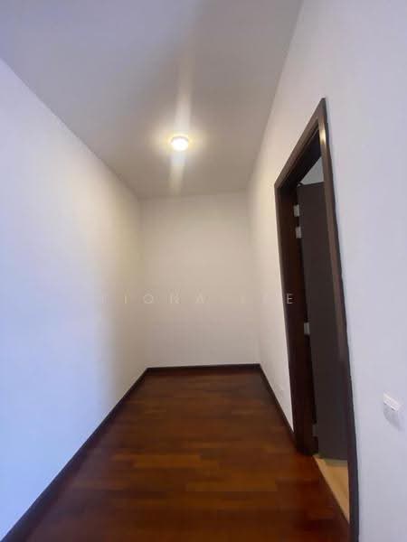 Semi-Detached House for Sale in Eco Sanctuary (Telok Panglima Garang) - Fiona Lee - Corridor - PropertyGuru.com.my