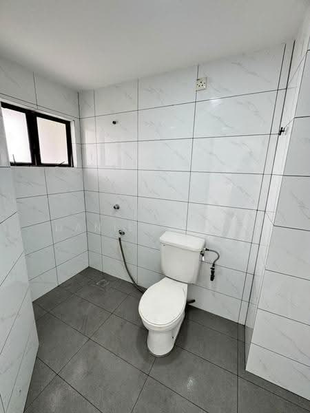 Pangsapuri untuk Dijual di Pan Vista - Daniel Yong - Bathroom - PropertyGuru.com.my