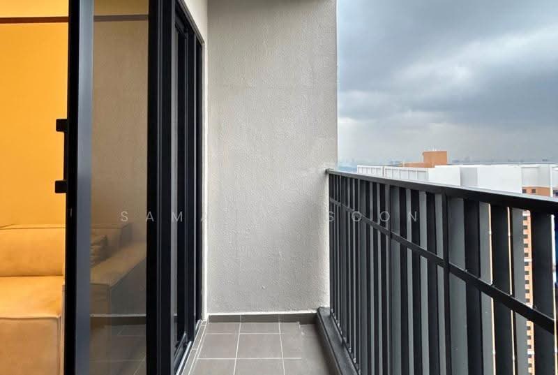 Kediaman Servis untuk Disewa di D'Vervain - Samanda Soon - Balcony - PropertyGuru.com.my