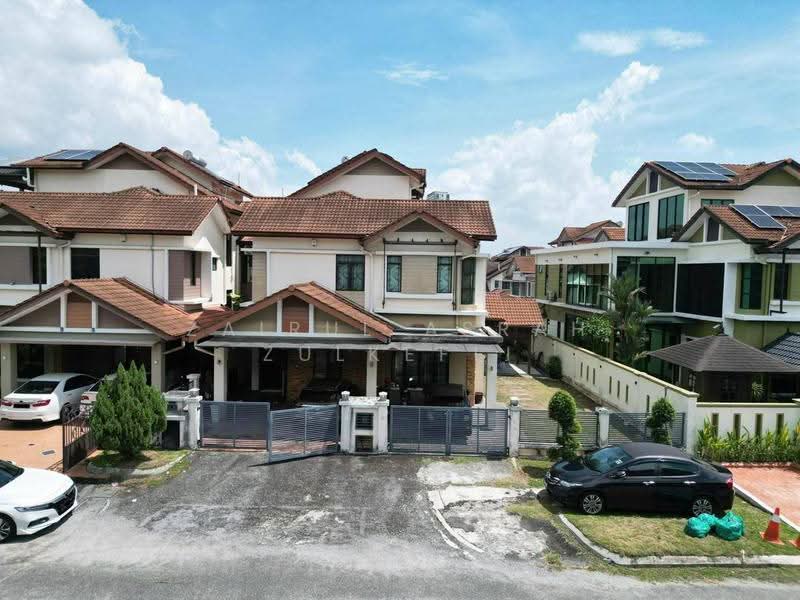 Semi-Detached House for Sale in Bandar Baru Bangi (Selangor) - Zairul Asrah Zulkefli - Exterior - PropertyGuru.com.my