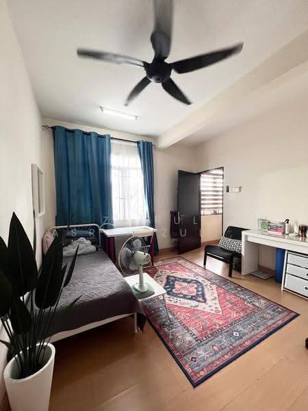Semi-Detached House for Sale in Bandar Baru Bangi (Selangor) - Zairul Asrah Zulkefli - Bedroom - PropertyGuru.com.my