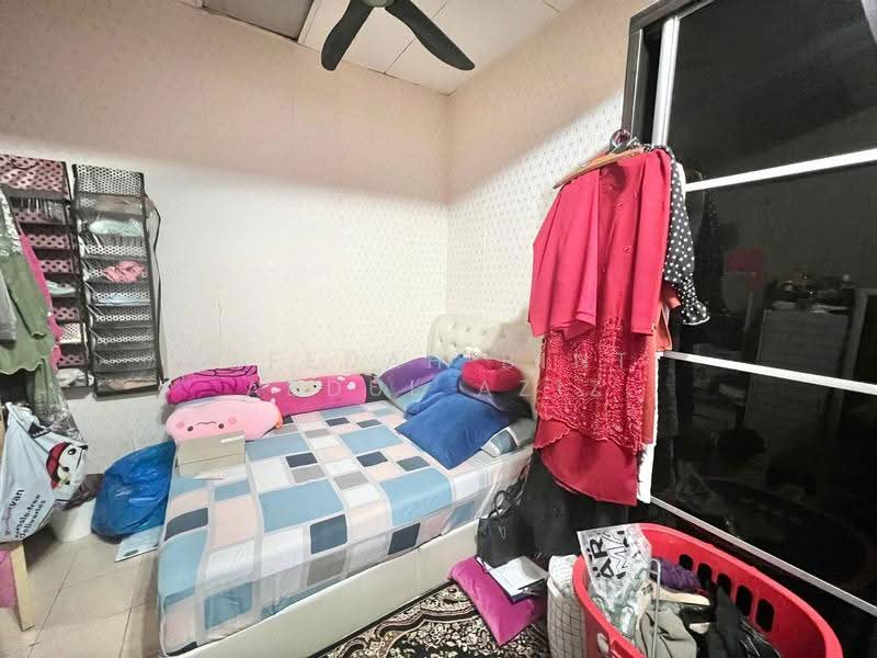 1-storey Terraced House for Sale in Meru (Klang) - Rafedah Binti Abdul Aziz - Bedroom - PropertyGuru.com.my