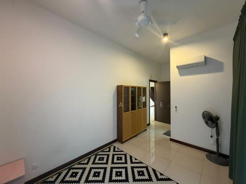 Semi-Detached House for Sale in Eco Sanctuary (Telok Panglima Garang) - Fiona Lee - Living Room - PropertyGuru.com.my
