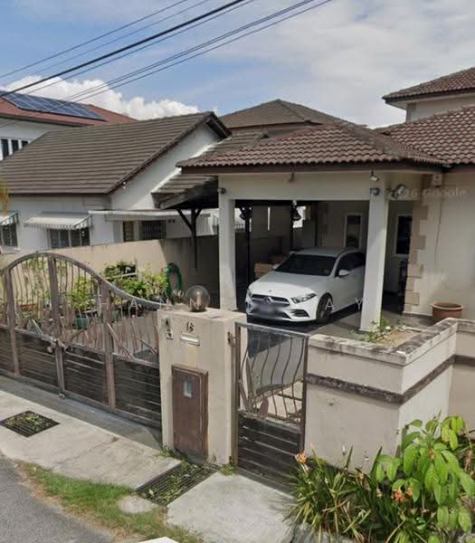 Bungalow House for Sale in Seksyen 6 (Petaling Jaya) - Hannee Tay - Exterior - PropertyGuru.com.my