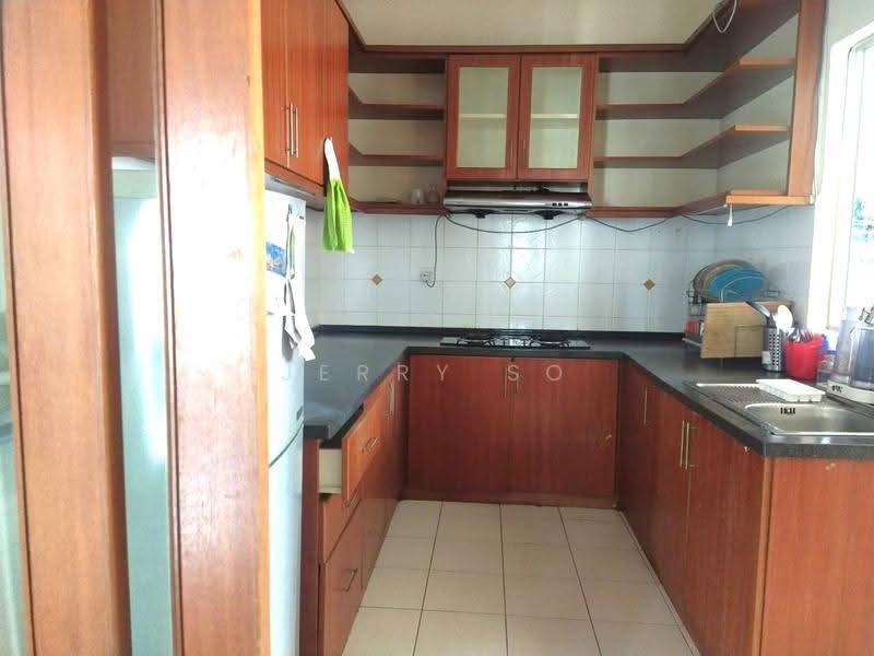 Condominium for Rent at Putra Place Condominium - Jerry So - Kitchen - PropertyGuru.com.my