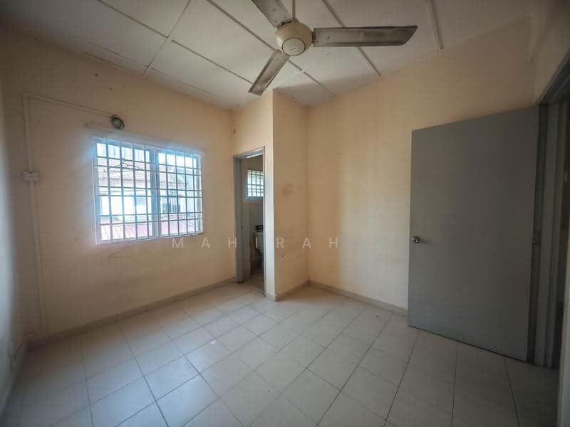 Rumah Teres 2-Tingkat untuk Dijual di Bandar Baru Bangi (Selangor) - Mahirah . - Interior - PropertyGuru.com.my