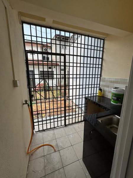 Rumah Teres 2-Tingkat untuk Dijual di Bandar Baru Bangi (Selangor) - Mahirah . - Exterior - PropertyGuru.com.my