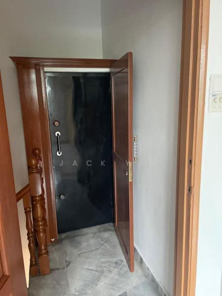 2.5-storey Terraced House for Sale in Taman Sri Bintang (Kepong) - Jack Yap - Entrance - PropertyGuru.com.my