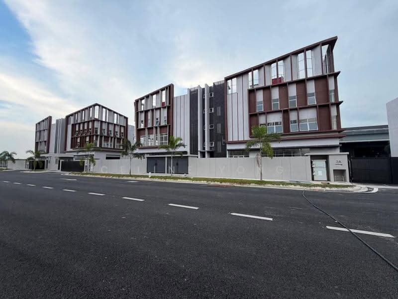 Semi-D Factory for Rent in Puchong (Selangor) - Celine Yong - Exterior - PropertyGuru.com.my