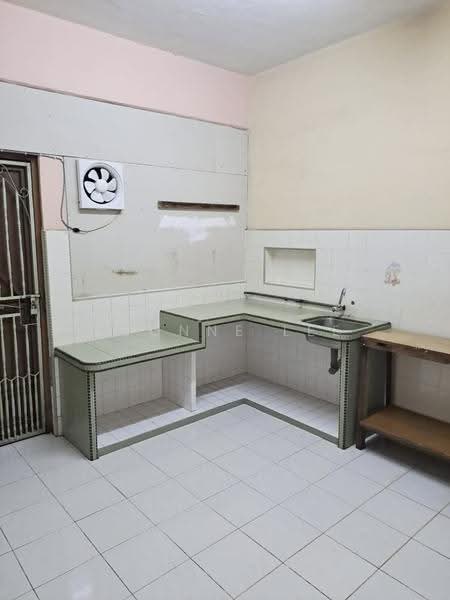 2-storey Terraced House for Rent in Alma (Bukit Mertajam) - Yvonne Lee - Kitchen - PropertyGuru.com.my