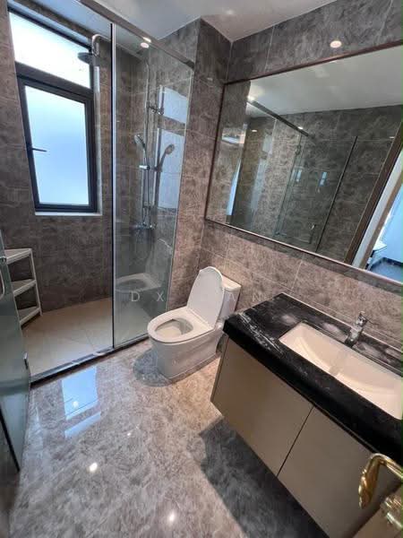 Condominium for Rent at R&F Princess Cove Phase 2-Seine Region - DX GAN - Bathroom - PropertyGuru.com.my