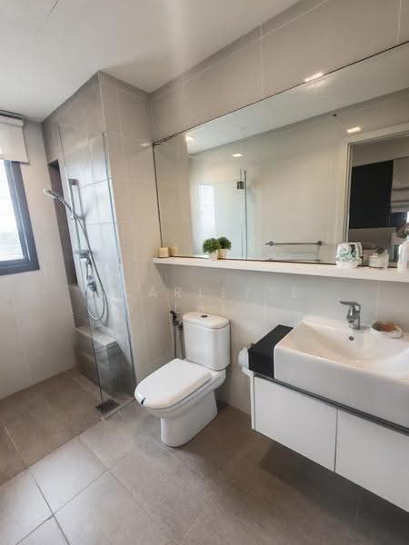 Condominium for Rent at Iskandar Residences - Scarlette Lai - Bathroom - PropertyGuru.com.my