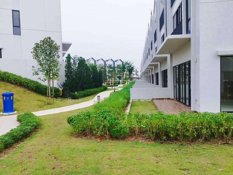Rumah Teres untuk Dijual di Petaling (Selangor) - Bryan Kumar - Exterior - PropertyGuru.com.my