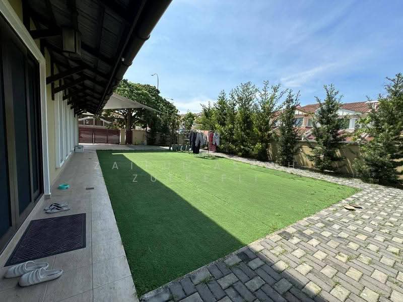 Rumah Berkembar untuk Dijual di Kajang (Selangor) - Zairul Asrah Zulkefli - Exterior - PropertyGuru.com.my