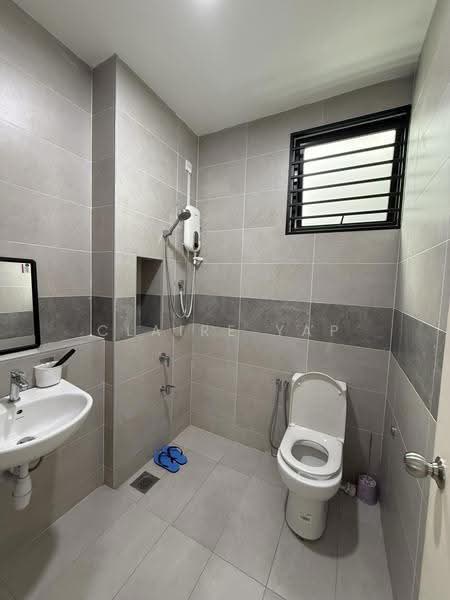 Rumah Teres 2-Tingkat untuk Disewa di Taman Adda Heights (Tebrau) - Claire Yap - Bathroom - PropertyGuru.com.my