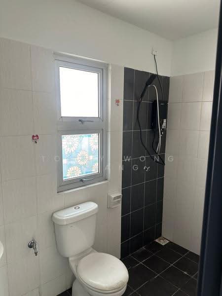 Kediaman Servis untuk Disewa di Saville @ Kajang - Tommy Wong Phang - Bathroom - PropertyGuru.com.my