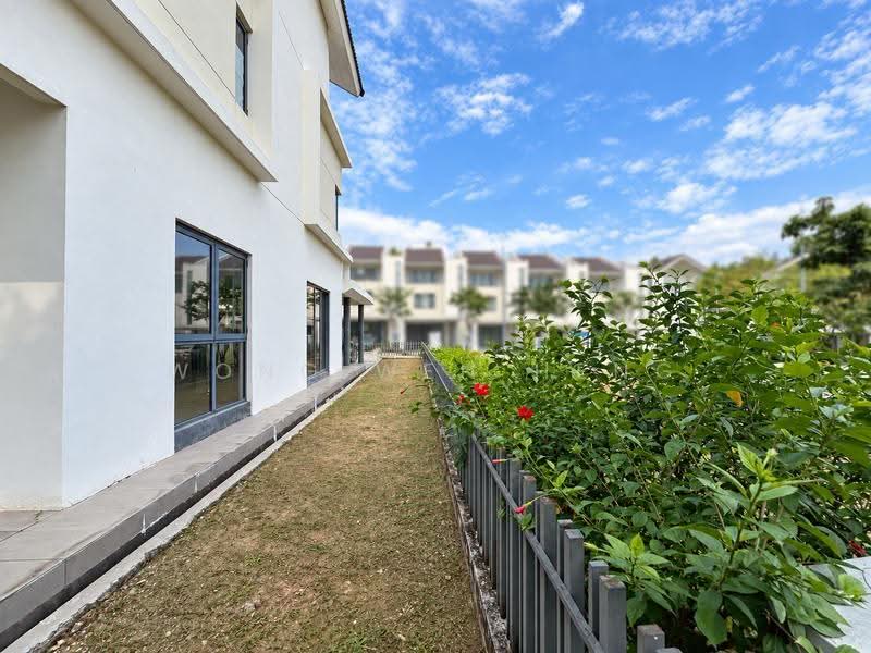 3-storey Terraced House for Sale in Tamansari (Rawang) - Wong Wen Heng - Exterior - PropertyGuru.com.my