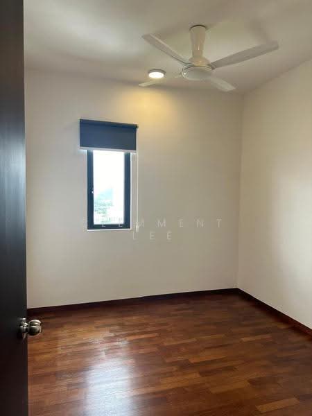 Kediaman Servis untuk Dijual di The Tamarind - Clemment Lee - Bedroom - PropertyGuru.com.my