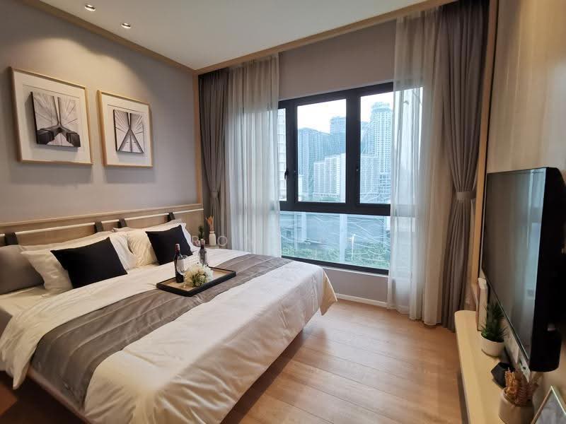 Kediaman Servis untuk Dijual di The Goodwood Residence - Ron Yew - Bedroom - PropertyGuru.com.my
