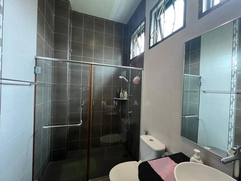 Bungalow House untuk Dijual di Rompin (Pahang) - Finn Aw - Bathroom - PropertyGuru.com.my