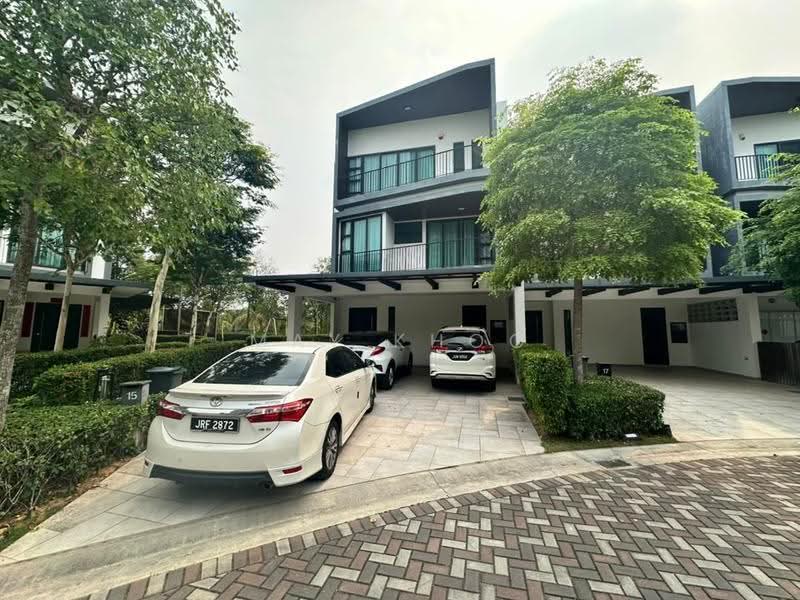 Rumah Teres 3-Tingkat untuk Dijual di Masai (Johor) - May Khoo - Exterior - PropertyGuru.com.my
