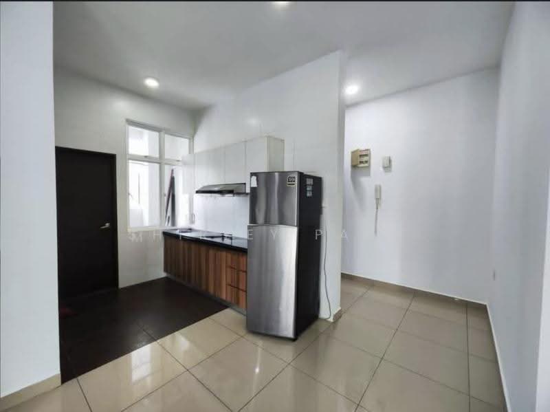 Condominium for Rent at M Condominium @ Larkin - Shirley Pang - Kitchen - PropertyGuru.com.my