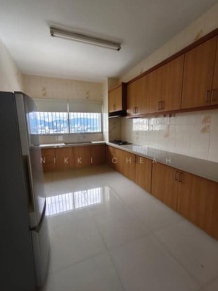 Kondominium untuk Disewa di 1 Persiaran Gurney - Nikki Cheah - Kitchen - PropertyGuru.com.my