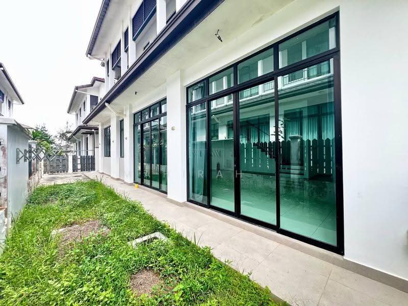 Rumah Kluster untuk Dijual di Eco Majestic (Semenyih) - Mahirah . - Exterior - PropertyGuru.com.my