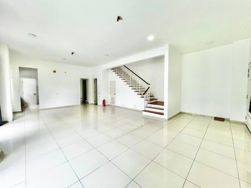 Rumah Kluster untuk Dijual di Eco Majestic (Semenyih) - Mahirah . - Living Room - PropertyGuru.com.my