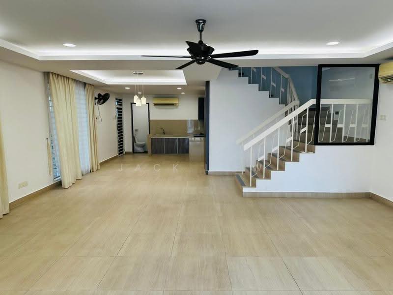 2-storey Terraced House for Rent in Taman Pelangi (Johor Bahru) - Jack Liew - Living Room - PropertyGuru.com.my