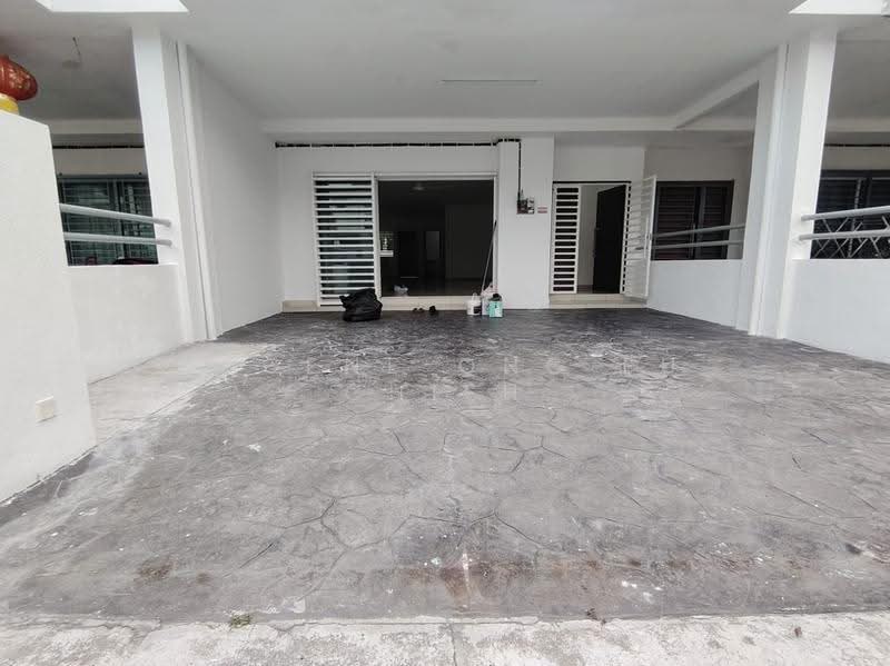 Rumah Teres 2-Tingkat untuk Disewa di Jenjarom (Selangor) - Eugene Ong Eu chieh - Exterior - PropertyGuru.com.my
